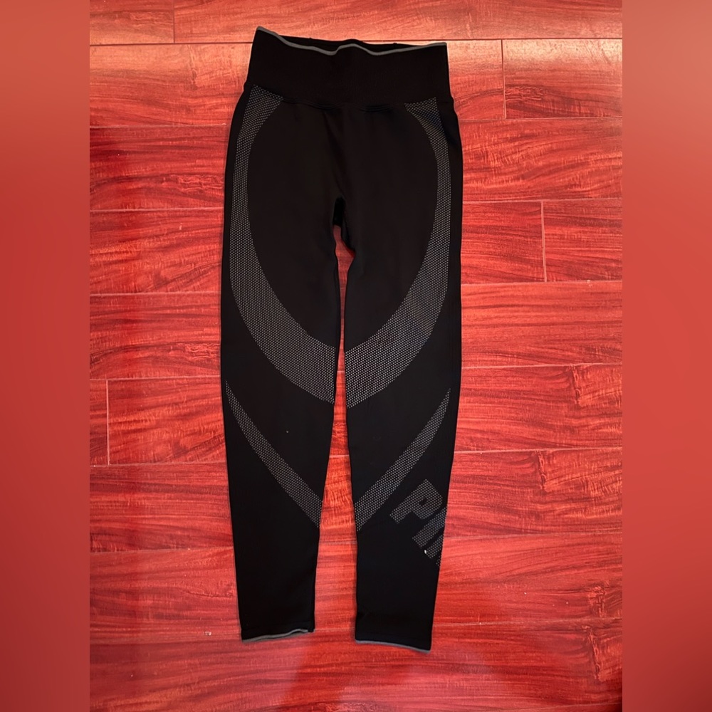 Victoria’s Secret Pink Active